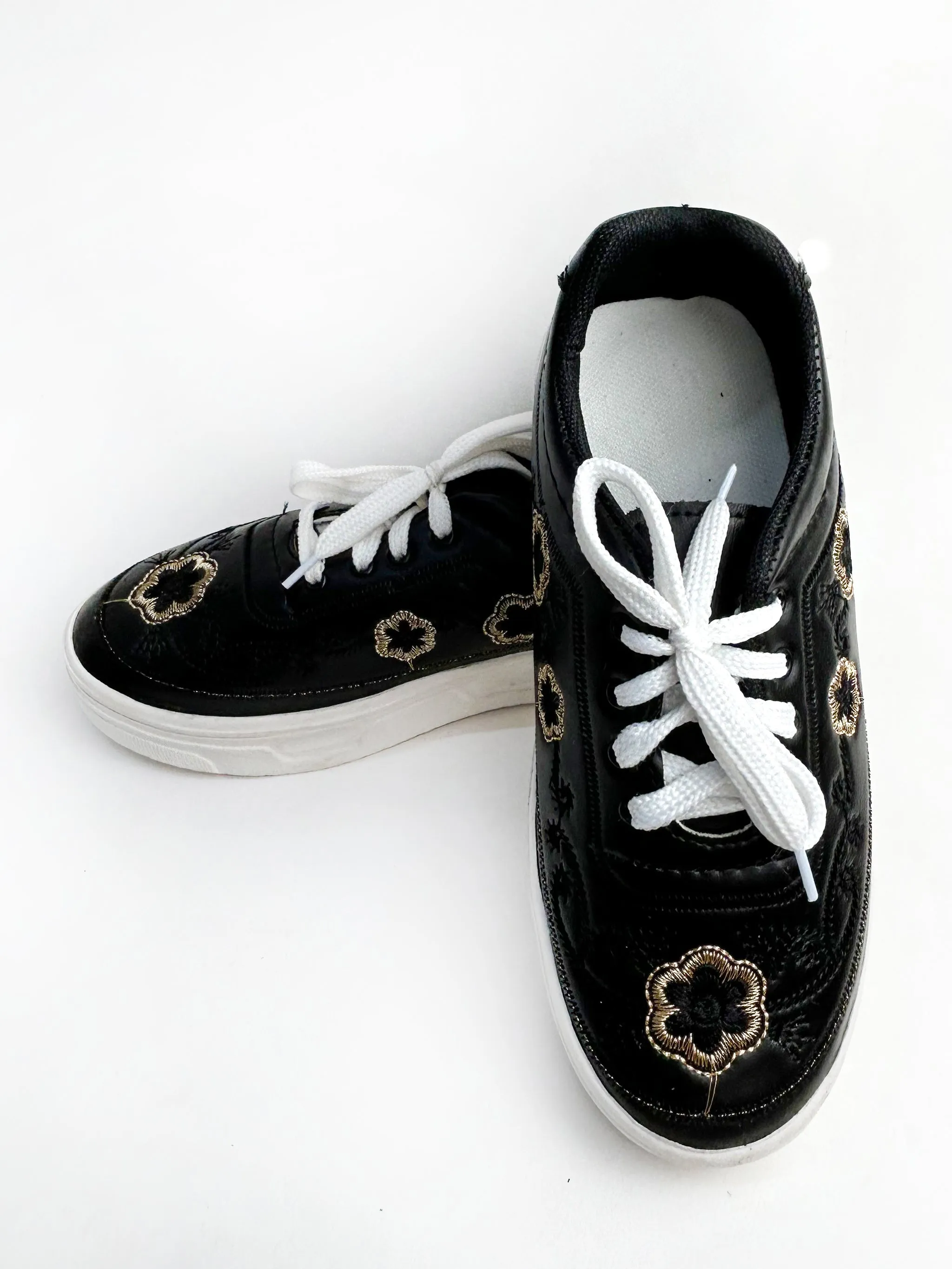 Black Sneakers For Women/Girls GWS08