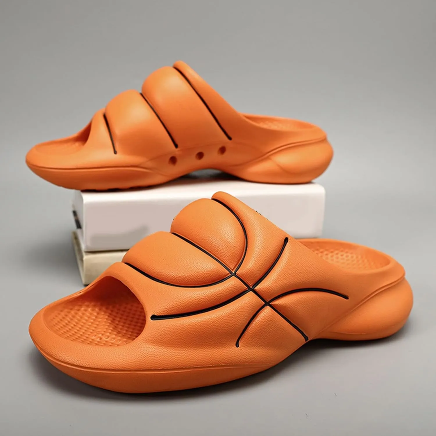 Summer New Men Outwear Slippers for Casual Versatility Thick Bottom Slip Durable Leather Slippers for Men